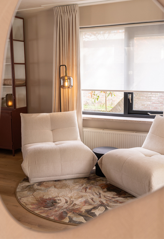 Fauteuils beige stof zithoekje