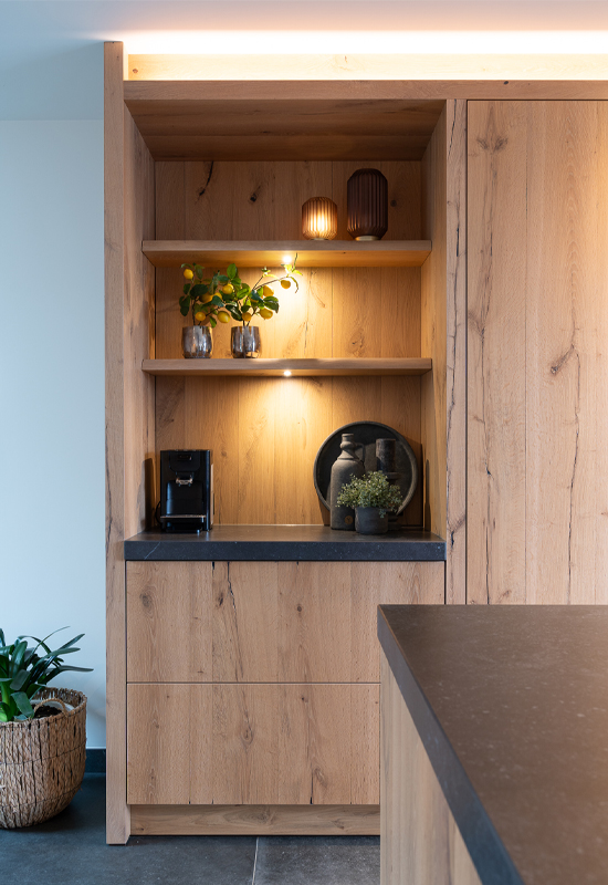 Keuken hout bruin licht met sfeervolle plankjes