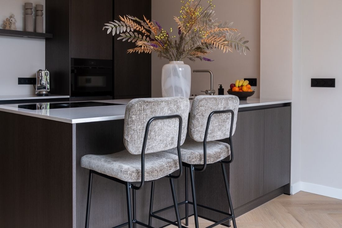 8 inspirerende eetkamers met industriële stoelen