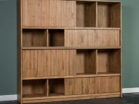 grote boekenkast hout met deurtjes