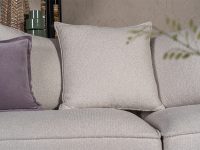 beige loungebank met kussens